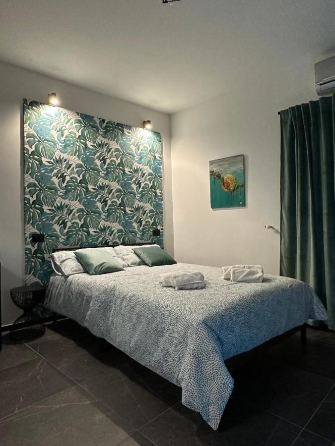 Olinad Rooms Castelbuono  Buitenkant foto